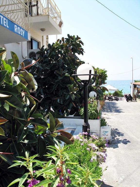 Rosy Hotel Kusadasi Habitación foto