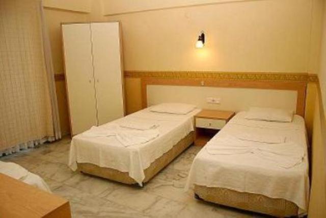 Rosy Hotel Kusadasi Habitación foto