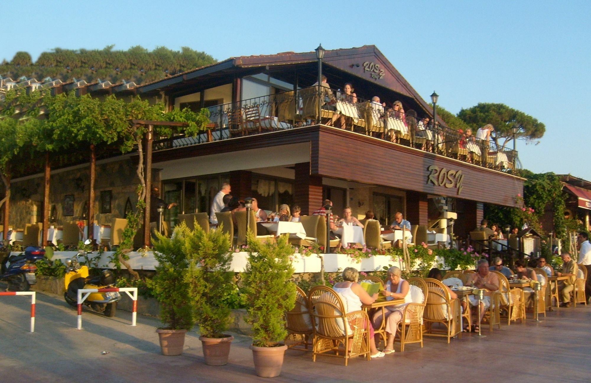 Rosy Hotel Kusadasi Exterior foto